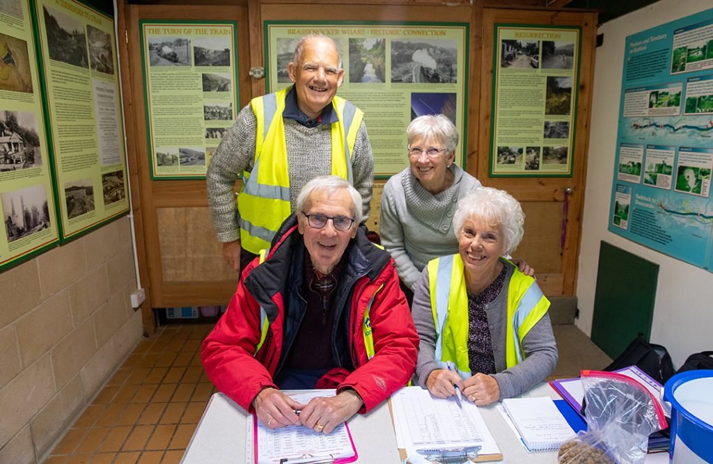 Image of volunteers